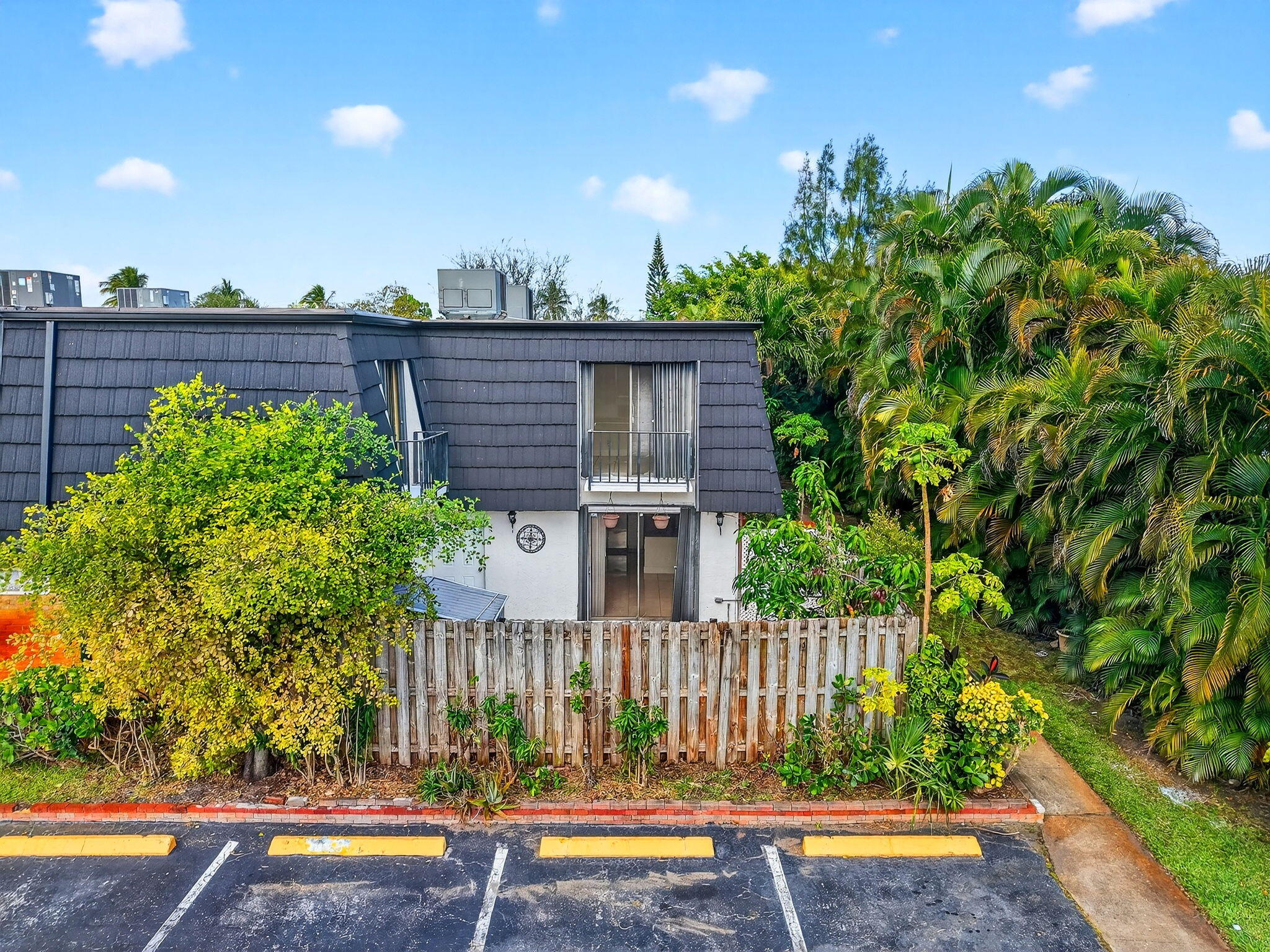 WOODLANDS OF PALM SPRINGS - Residential