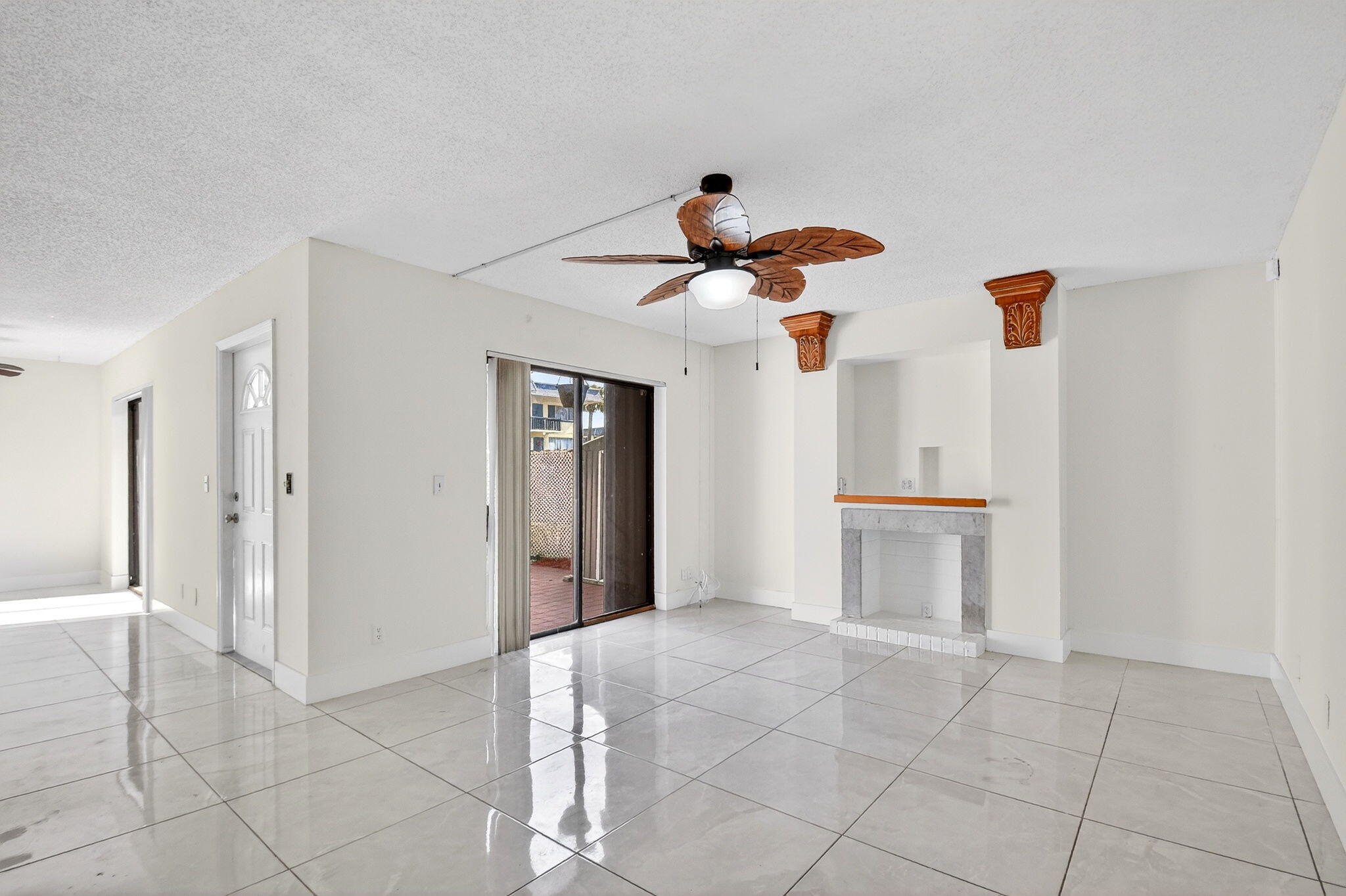 WOODLANDS OF PALM SPRINGS - Residential