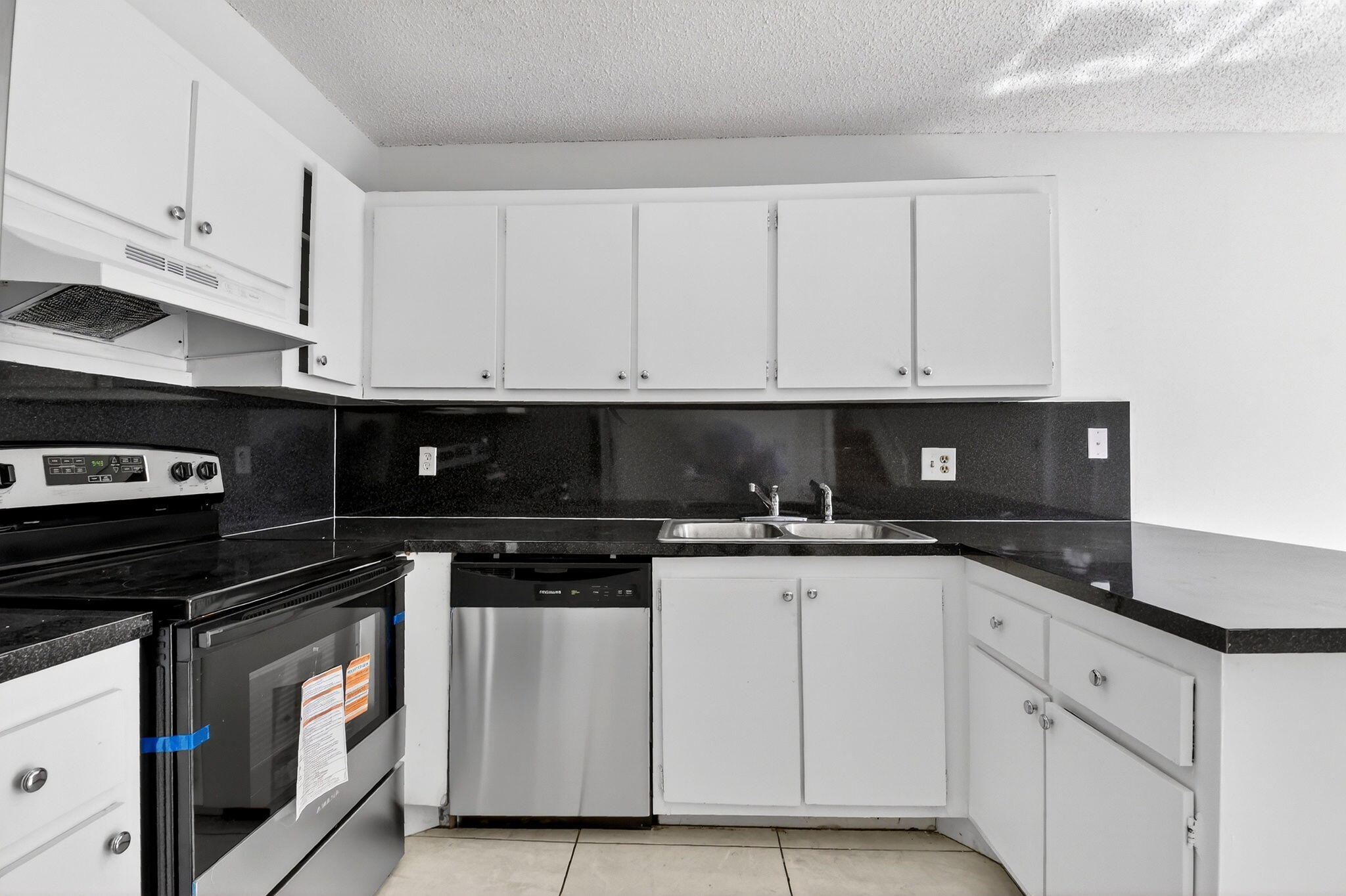 WOODLANDS OF PALM SPRINGS - Residential