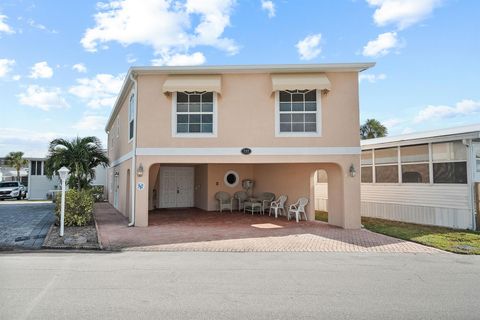 A home in Jensen Beach