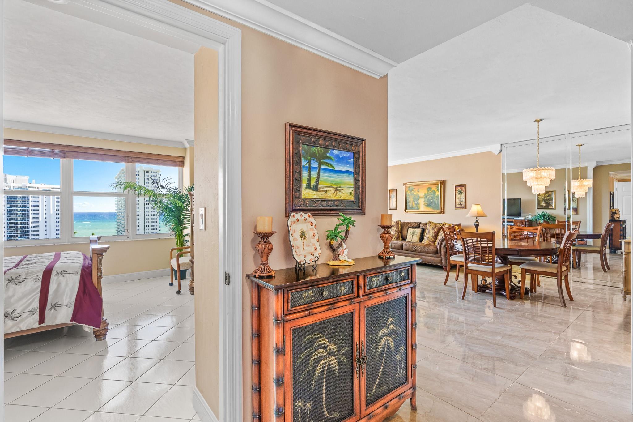 Coral Ridge Towers South - Residential
