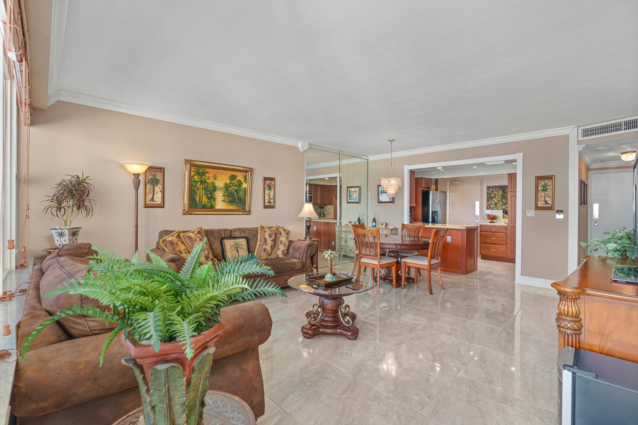Coral Ridge Towers South - Residential