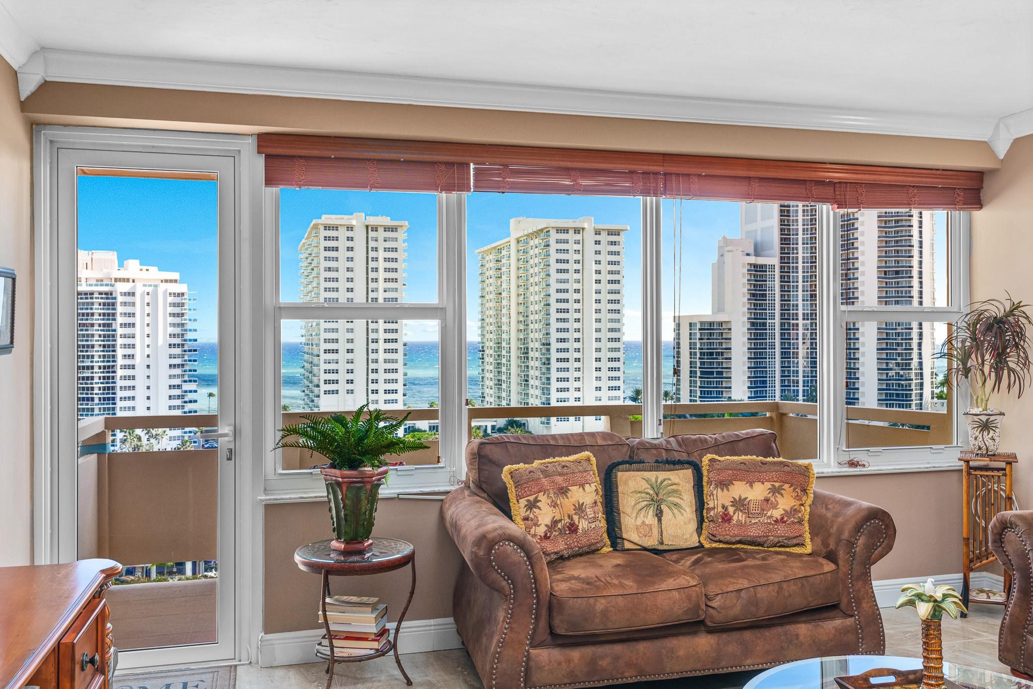 Coral Ridge Towers South - Residential