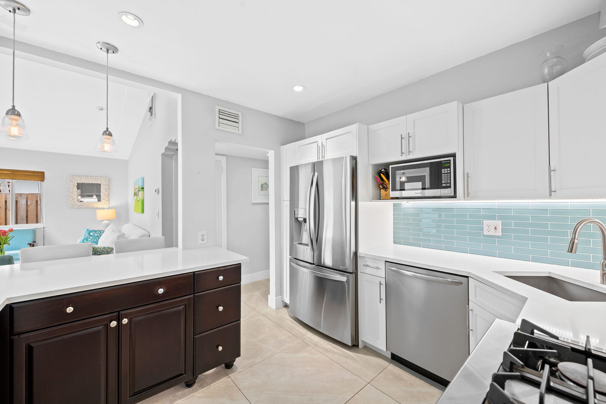 RIO VISTA ISLES - Residential