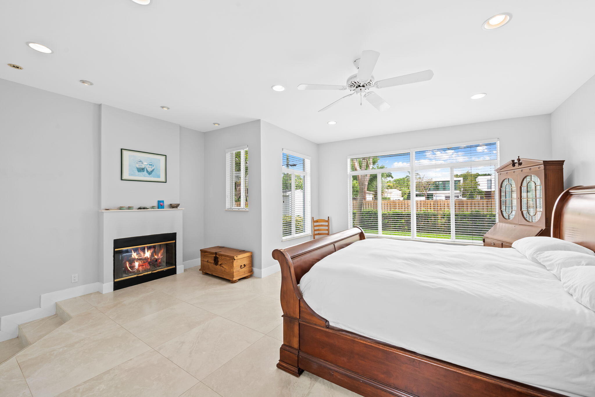 RIO VISTA ISLES - Residential