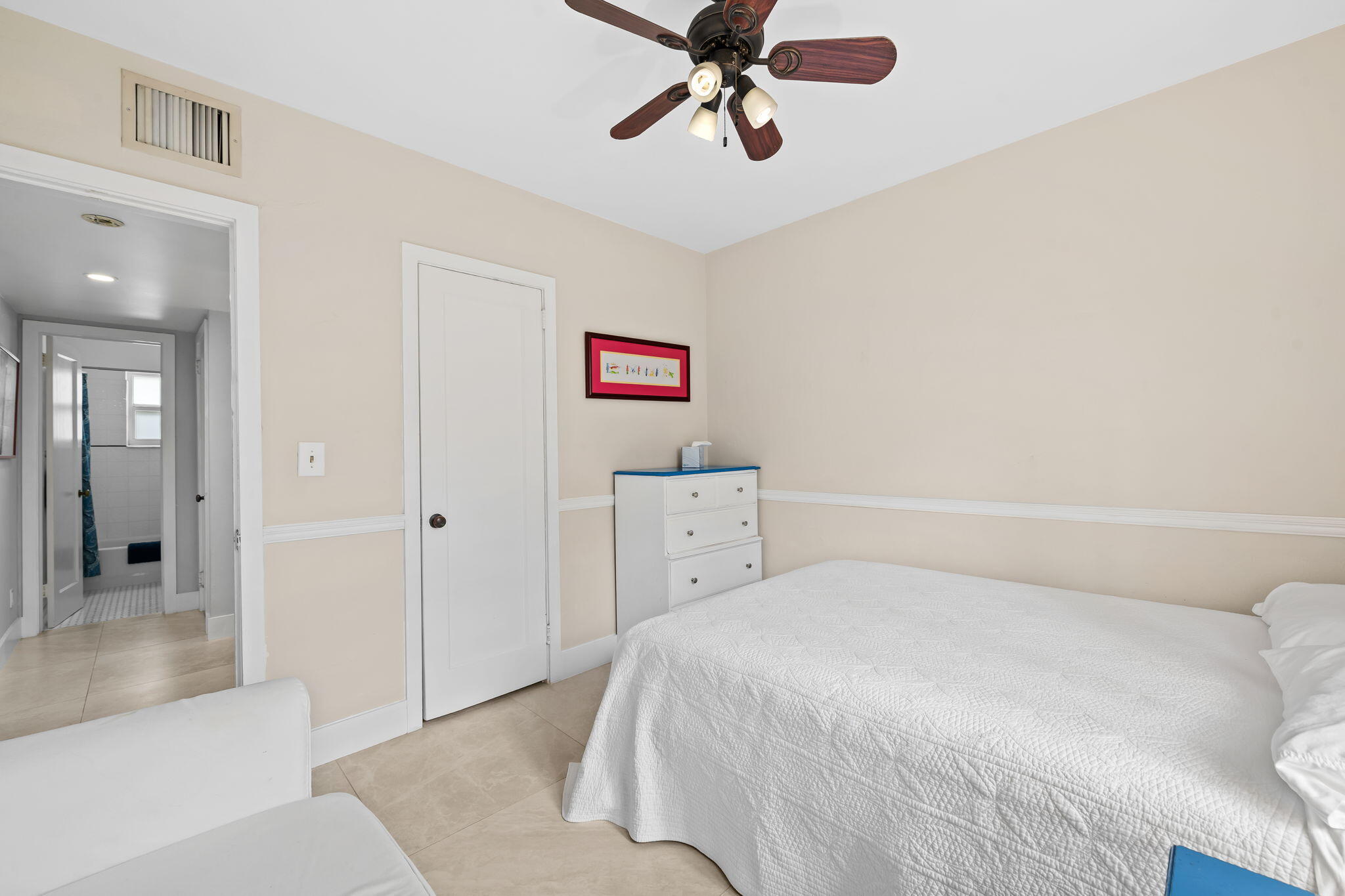 RIO VISTA ISLES - Residential