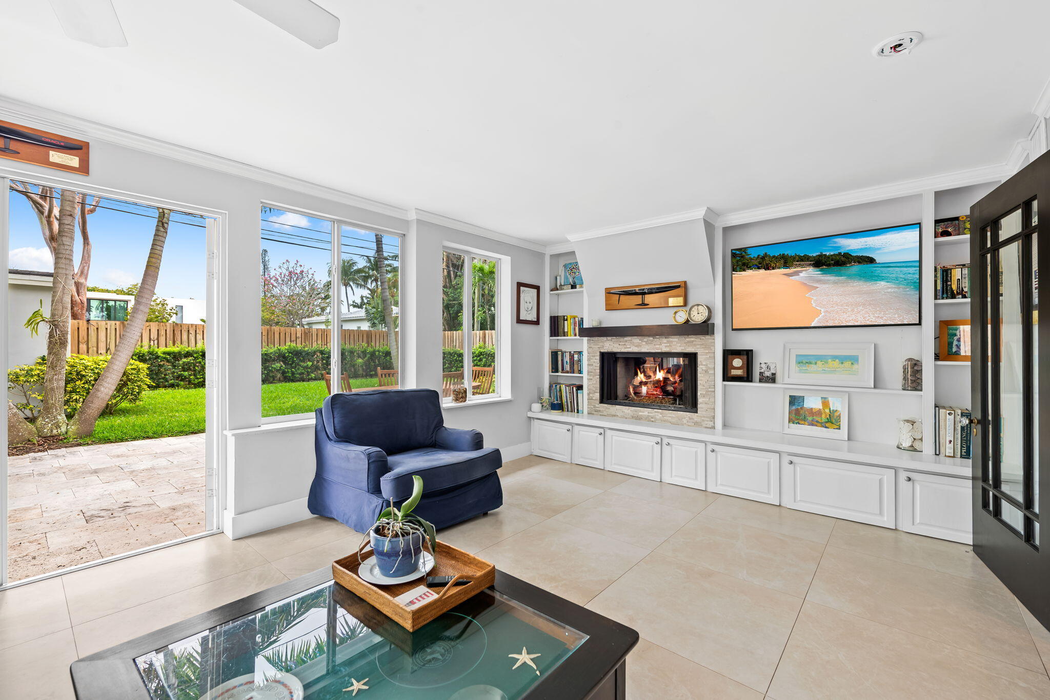 RIO VISTA ISLES - Residential