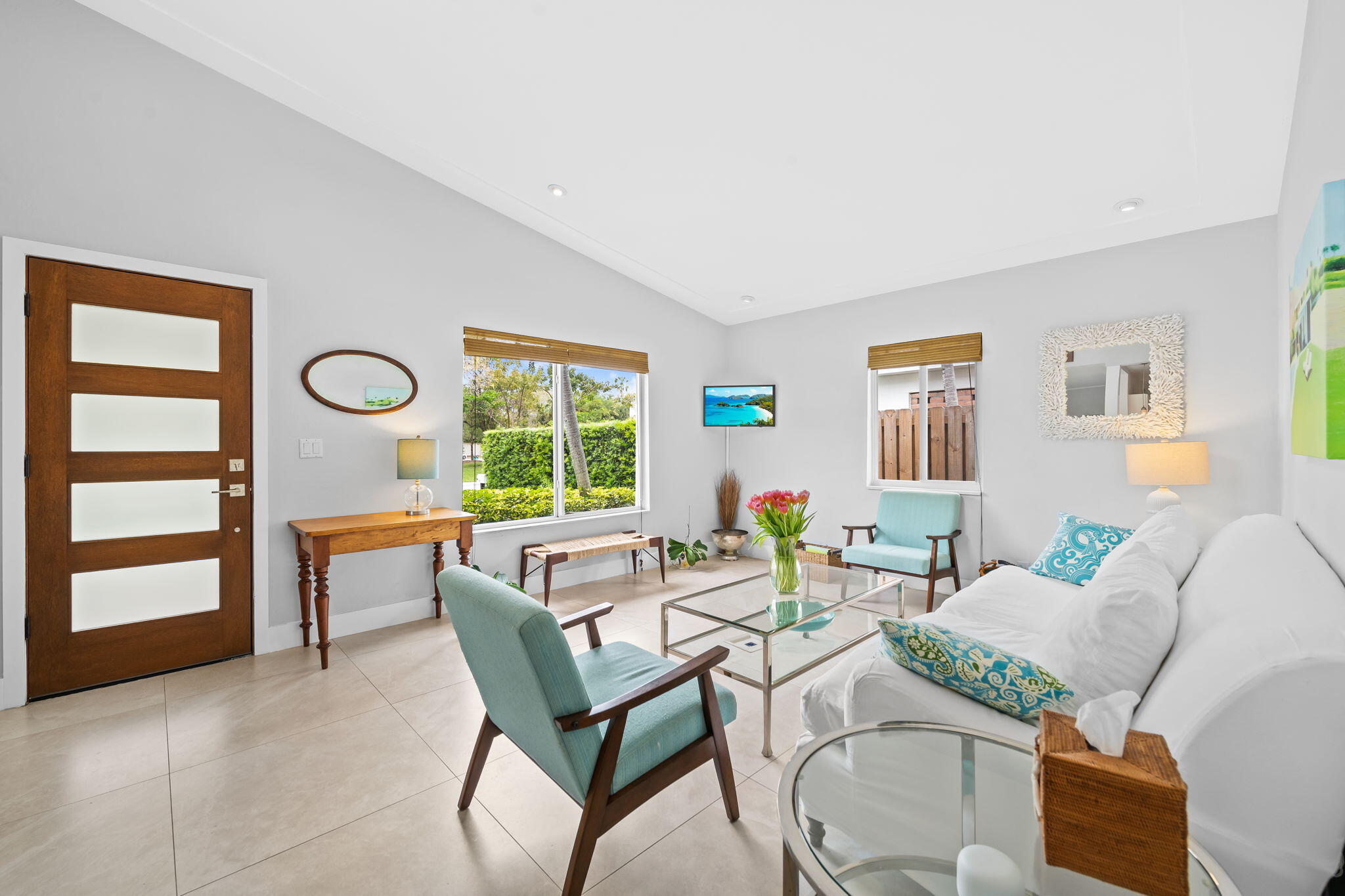 RIO VISTA ISLES - Residential