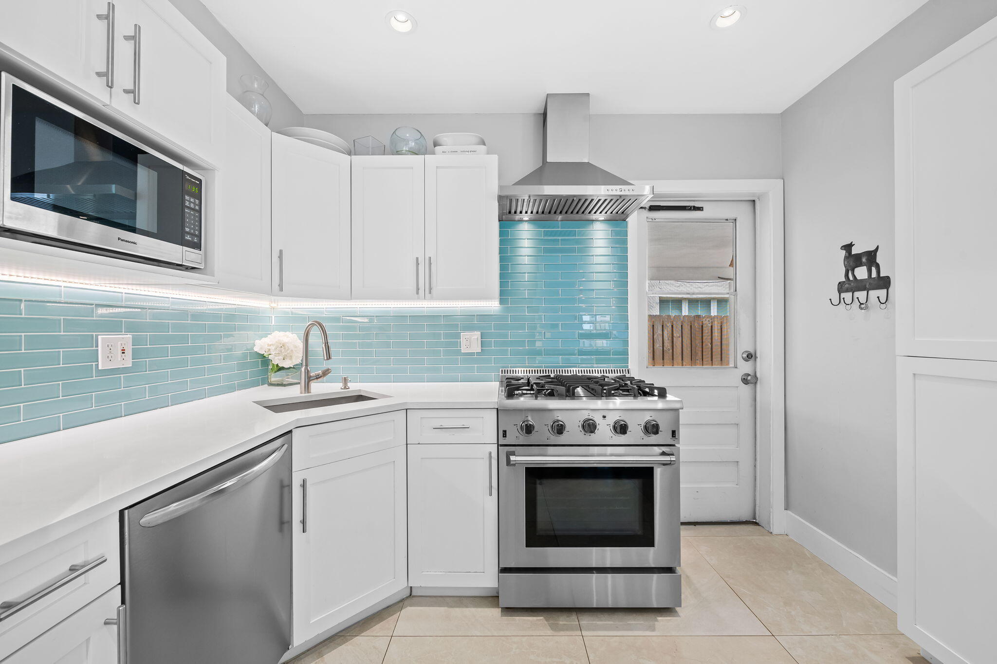 RIO VISTA ISLES - Residential