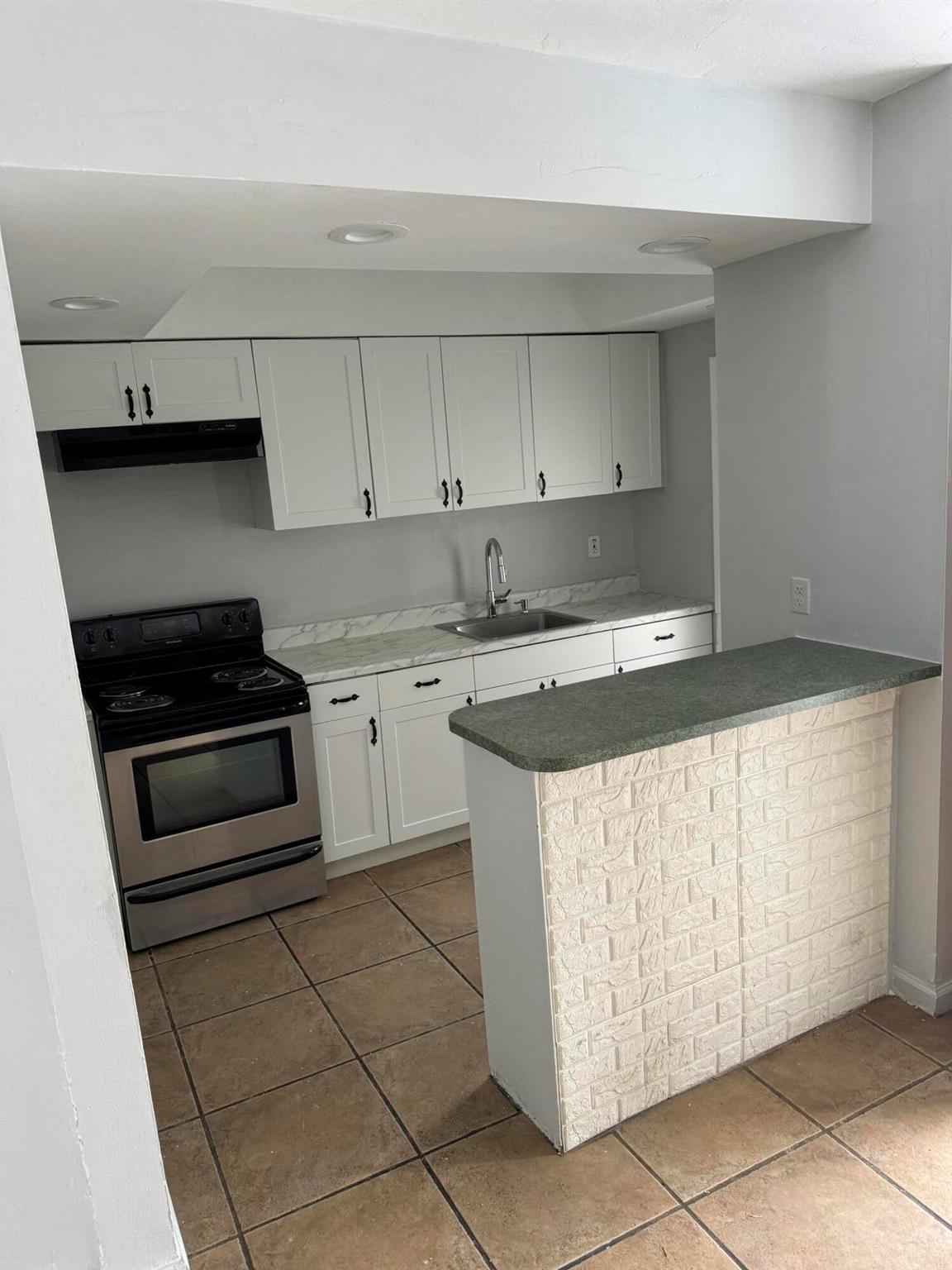 FULFORD BY THE SEA SEC C - Residential Lease