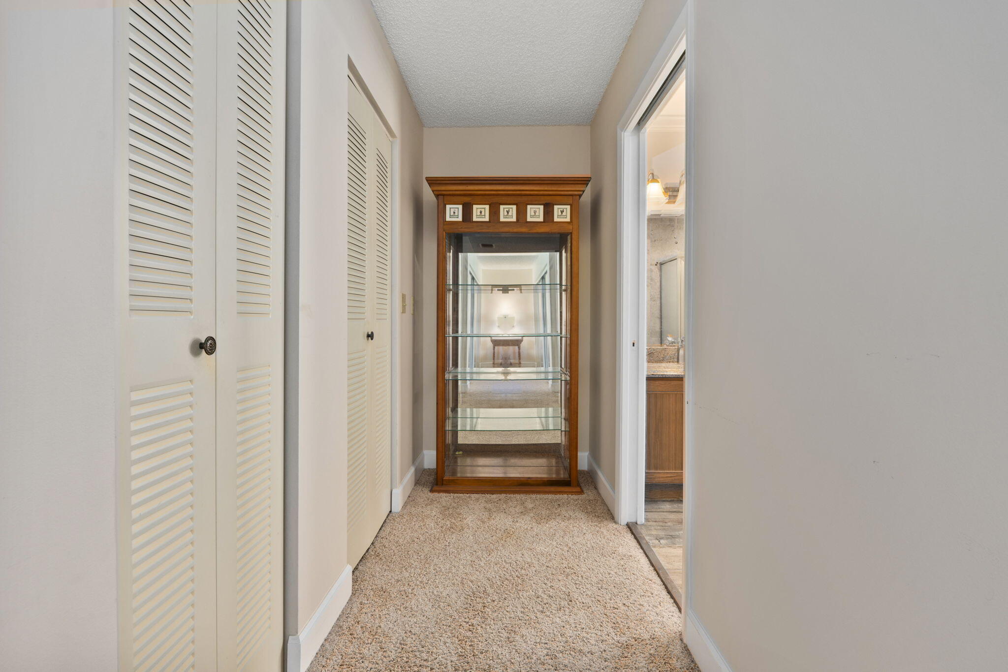 SAVANNAH'S CONDOMINIUM 1A - Residential