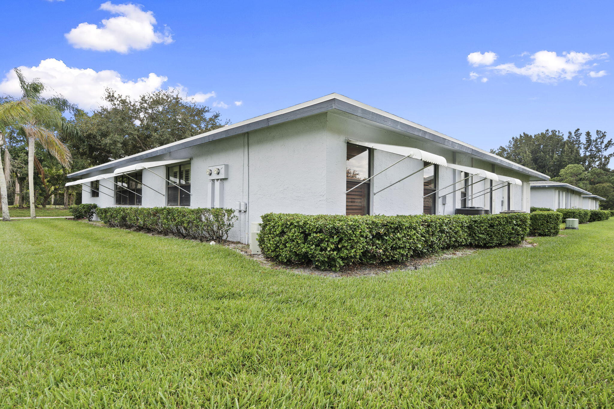 SAVANNAH'S CONDOMINIUM 1A - Residential