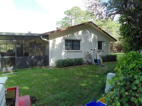 A home in Loxahatchee