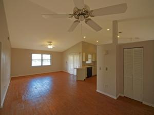 PORT ST LUCIE SECTION 10 - Residential Lease