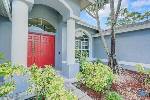 A home in Loxahatchee