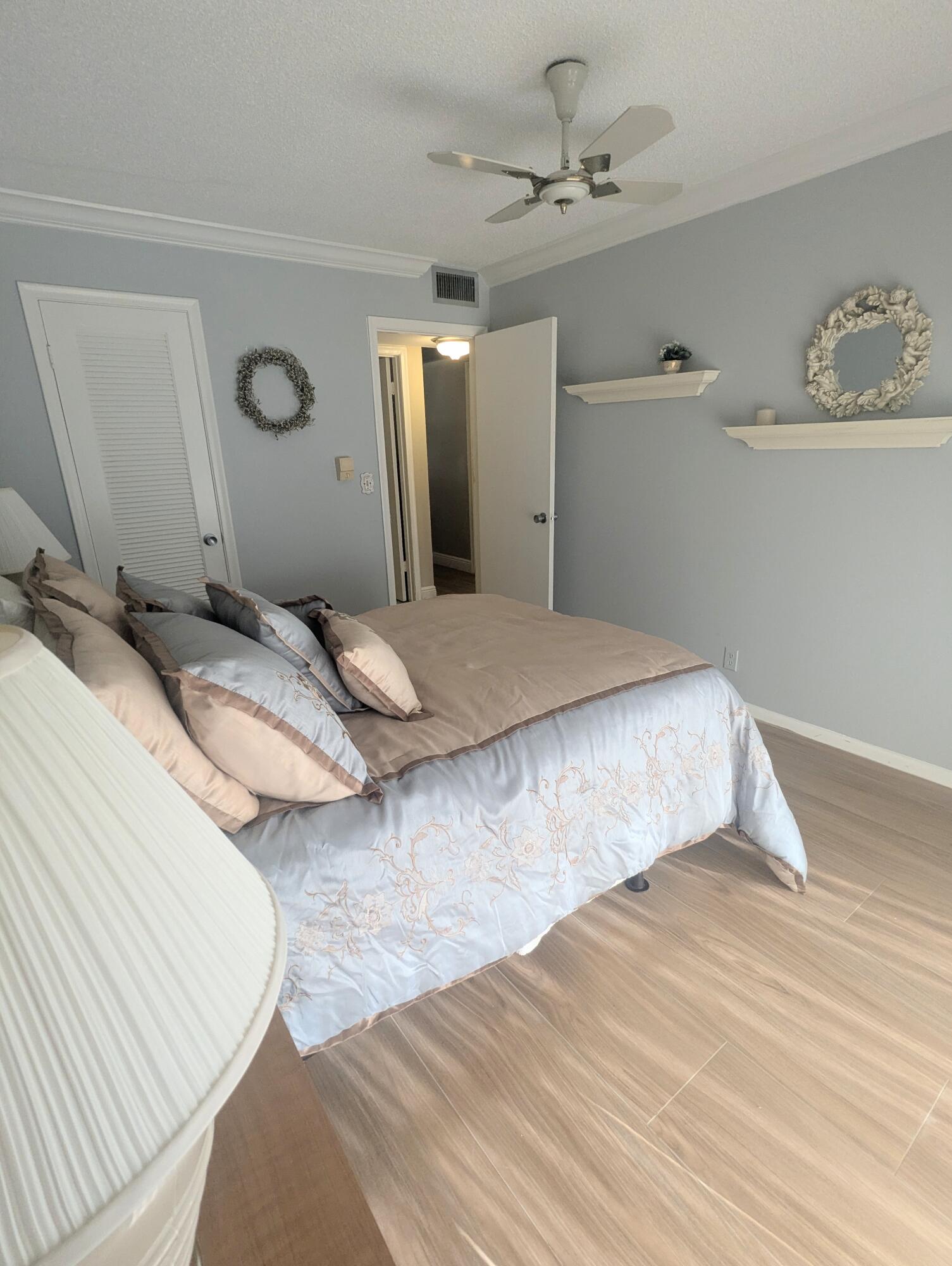 ANDOVER CONDOS - Residential