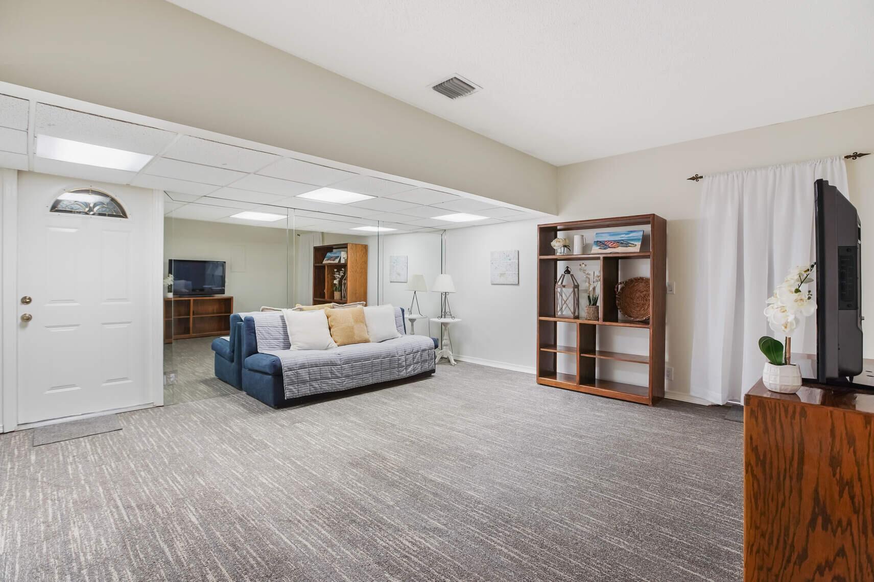 LAKEWOOD EAST SEC 2 - Residential