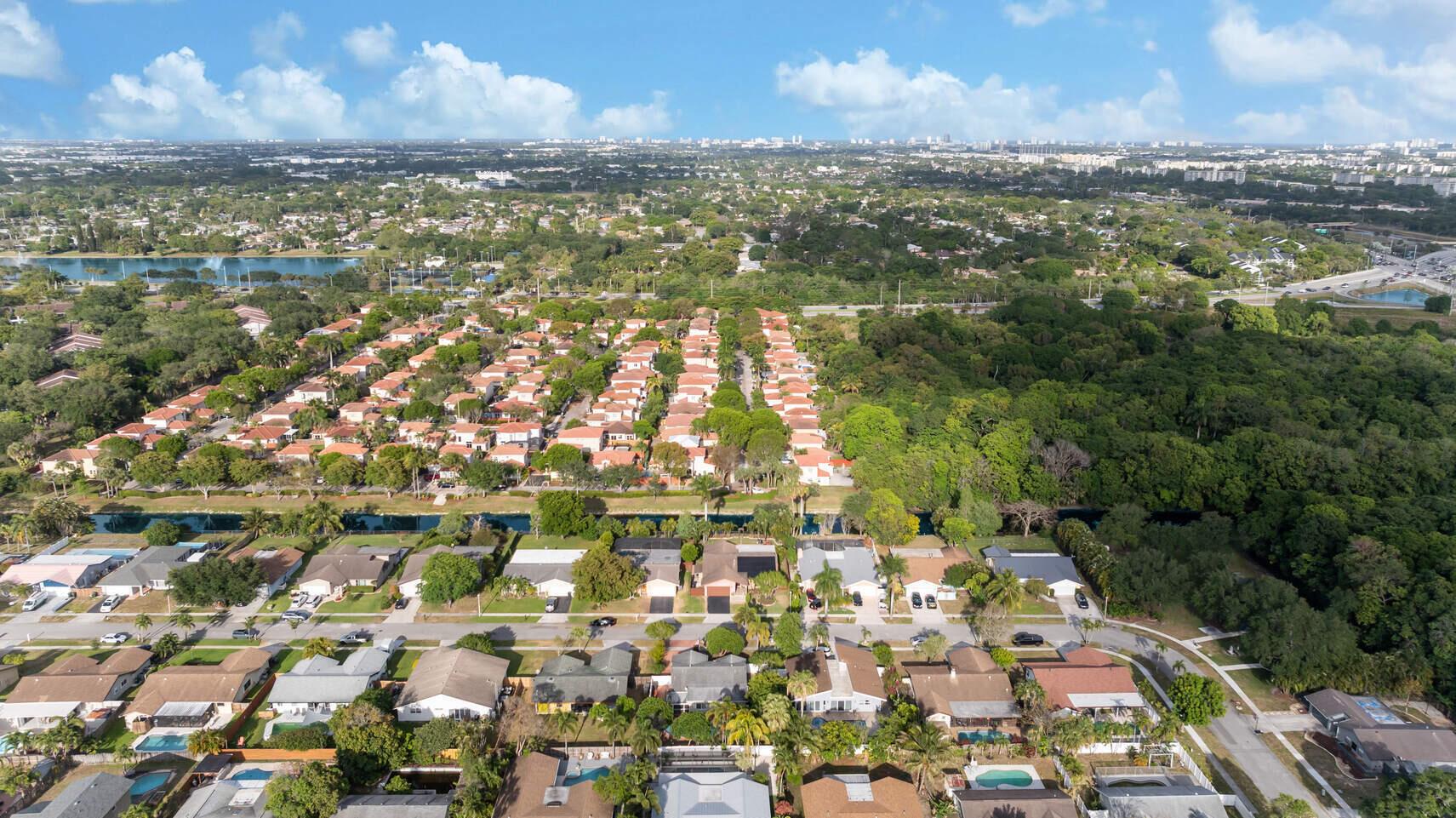 LAKEWOOD EAST SEC 2 - Residential
