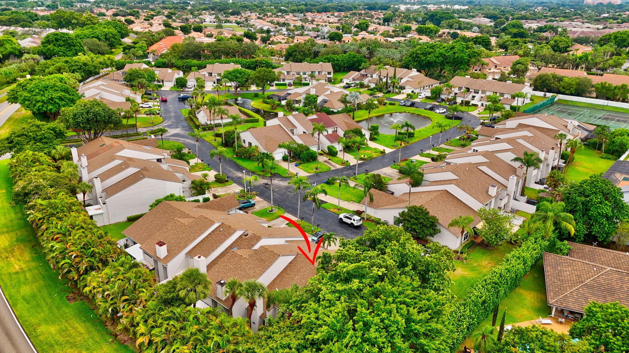 CANARY PALM CLUB - Residential