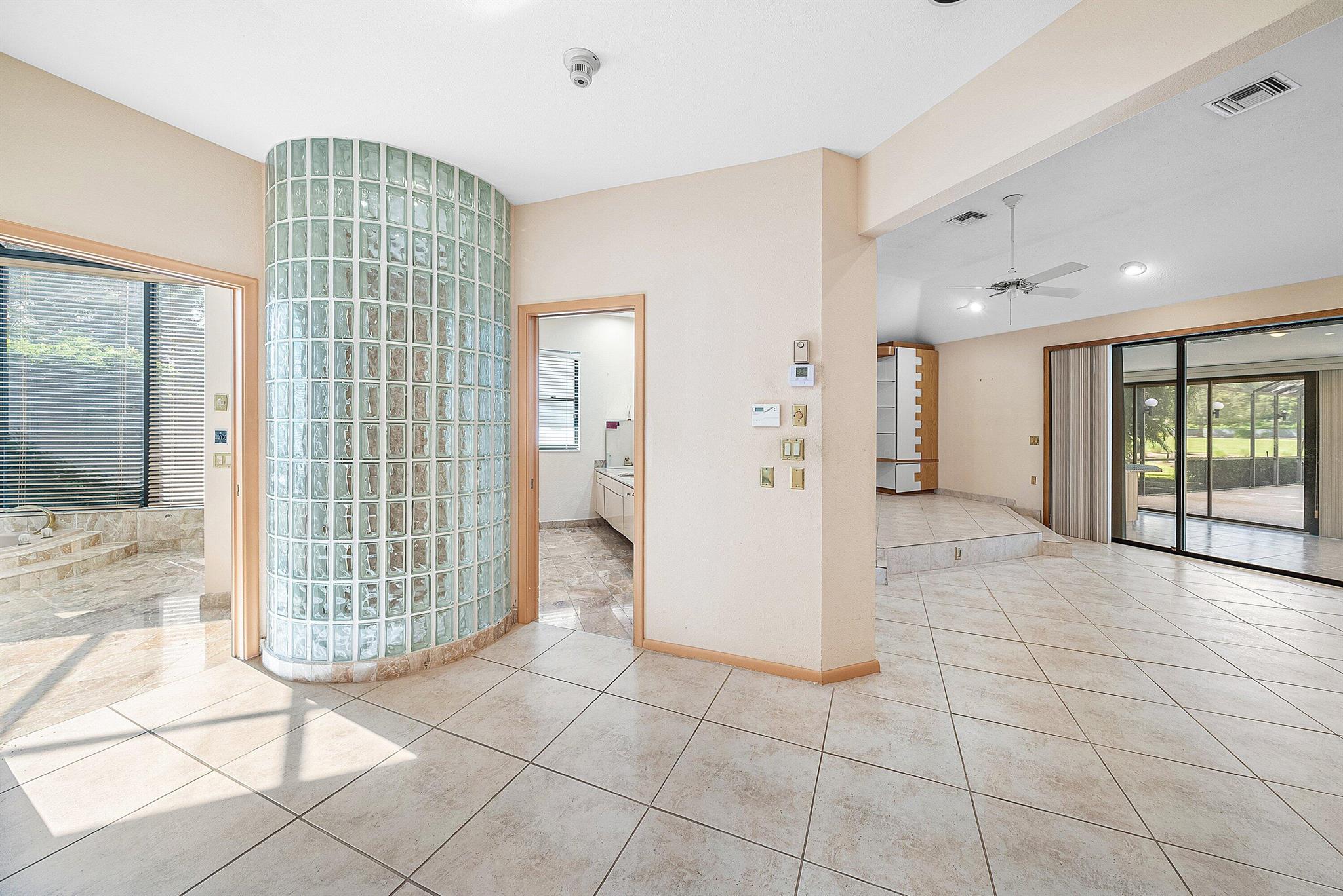BOCAIRE GOLF CLUB 1 - Residential