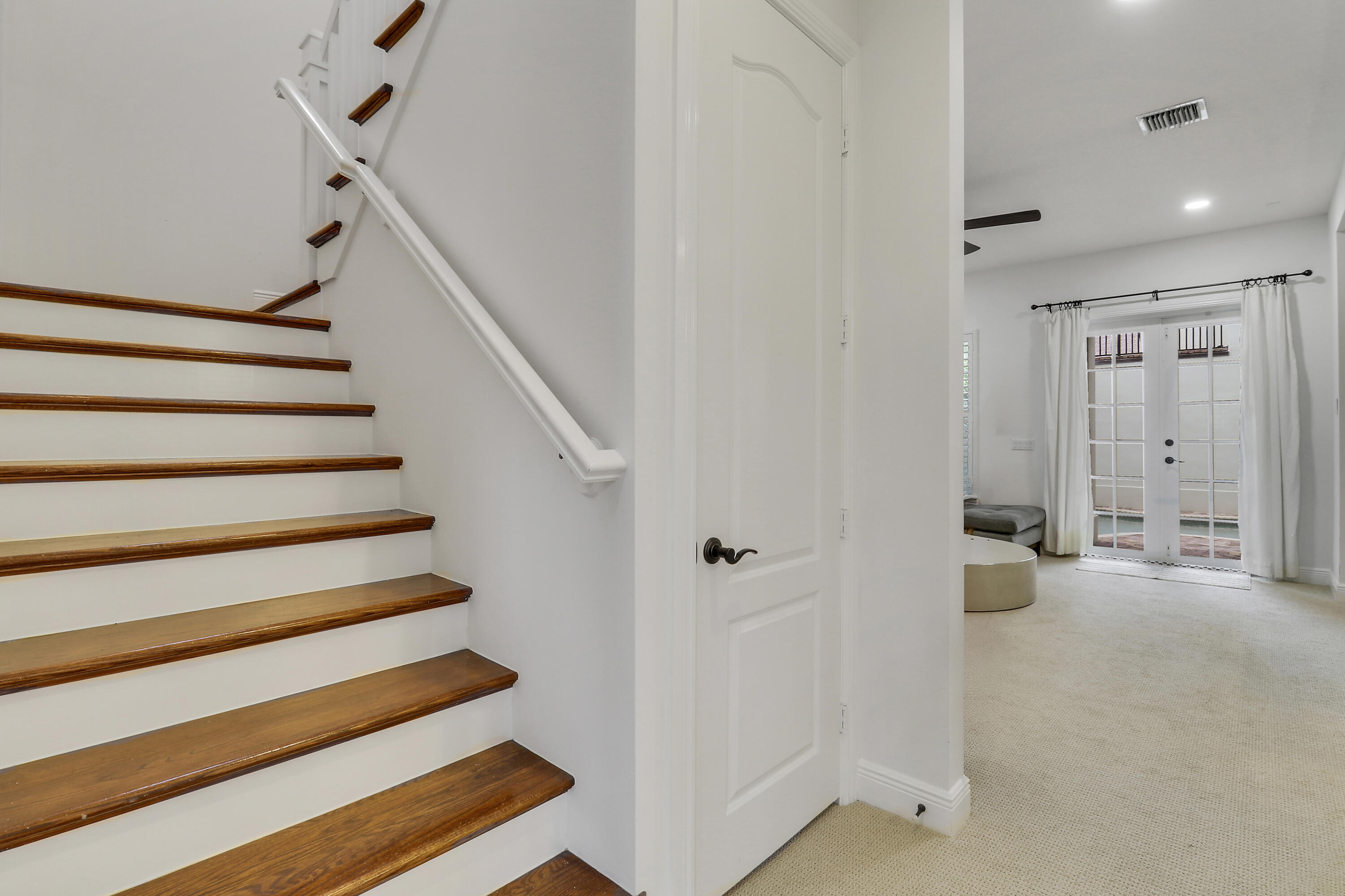 BOTANICA - Residential