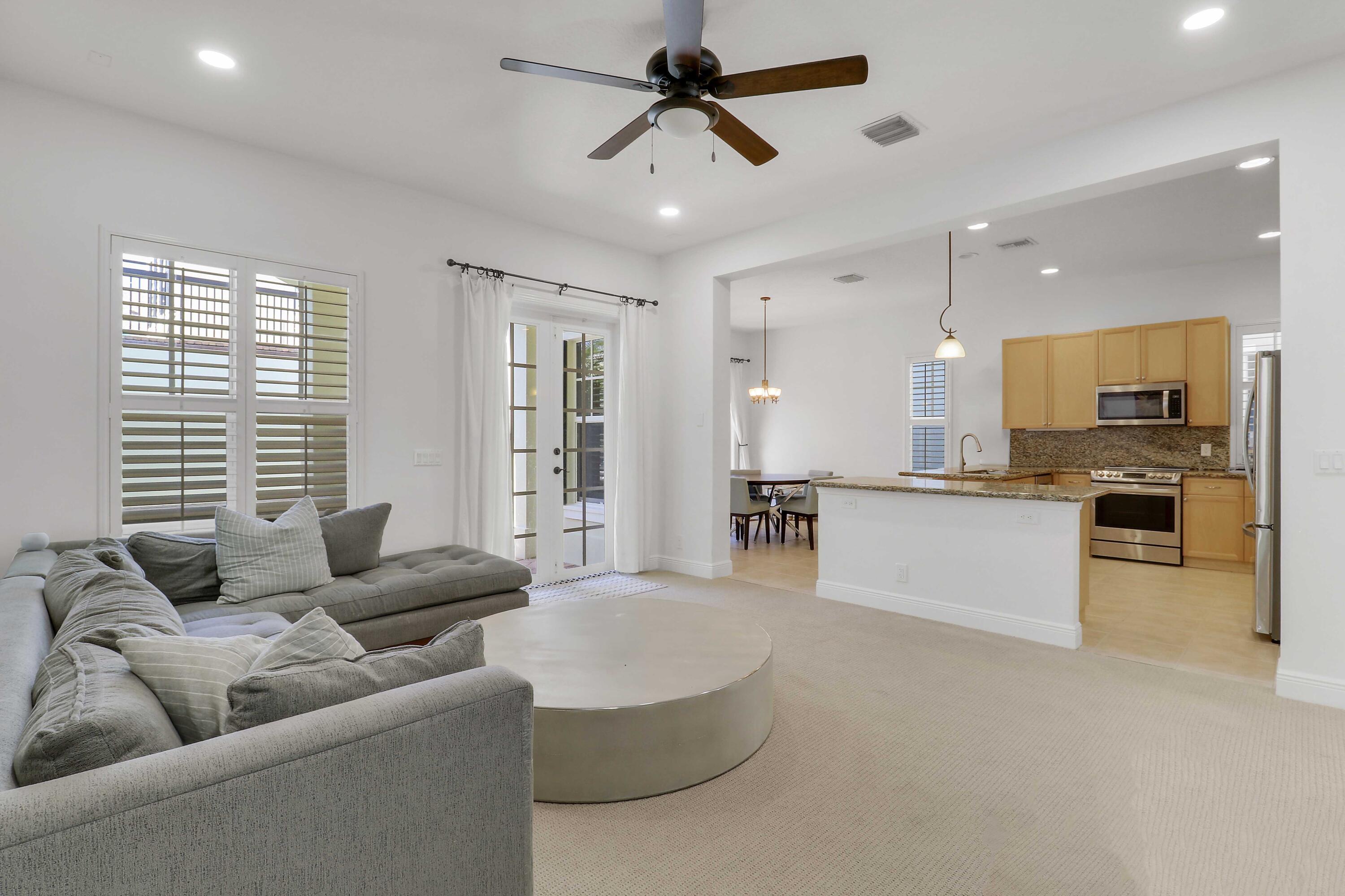 BOTANICA - Residential