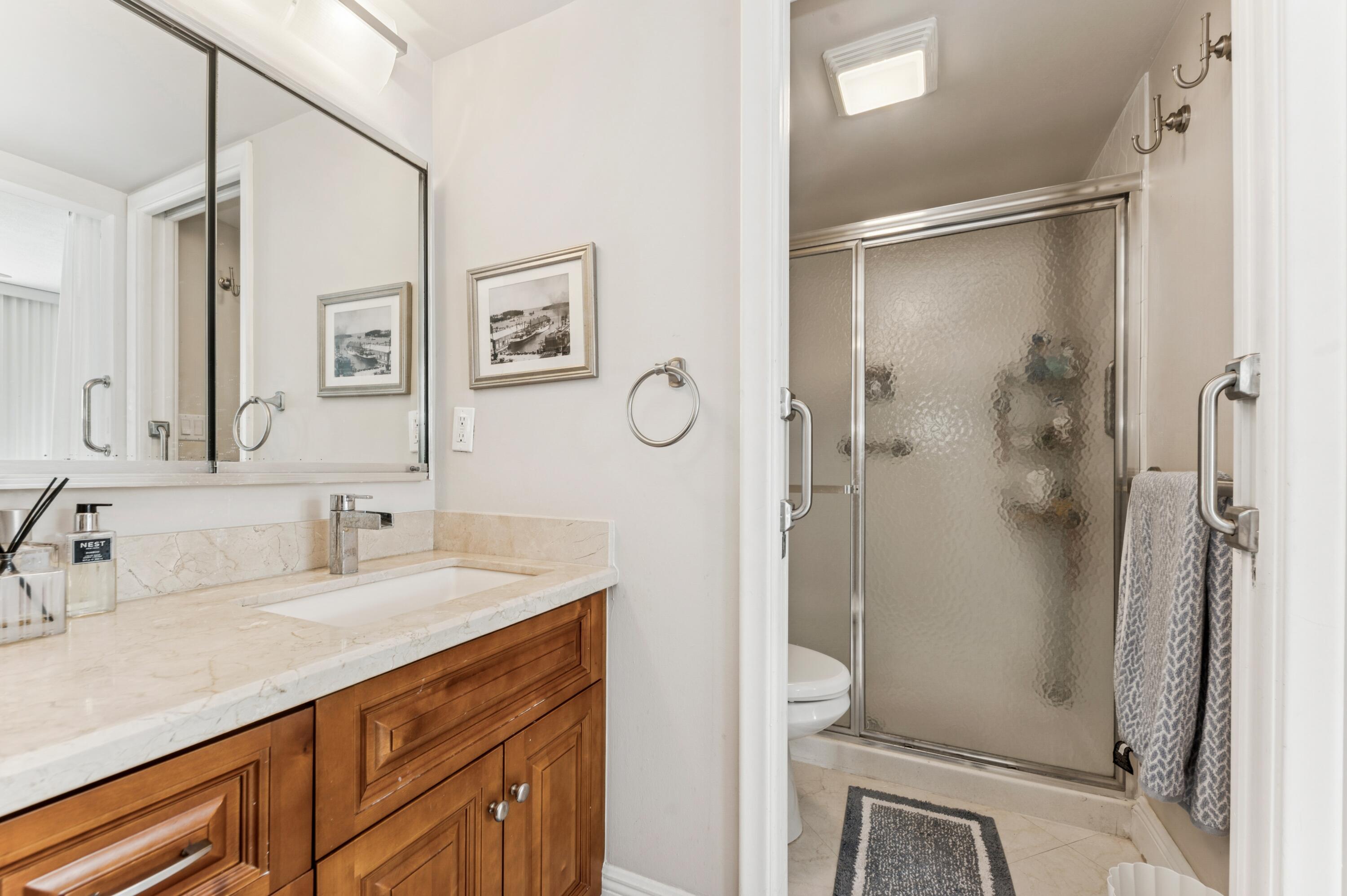 LANDS OF THE PRESIDENT COND 2 PT OF TR A OF PL 1, - Residential