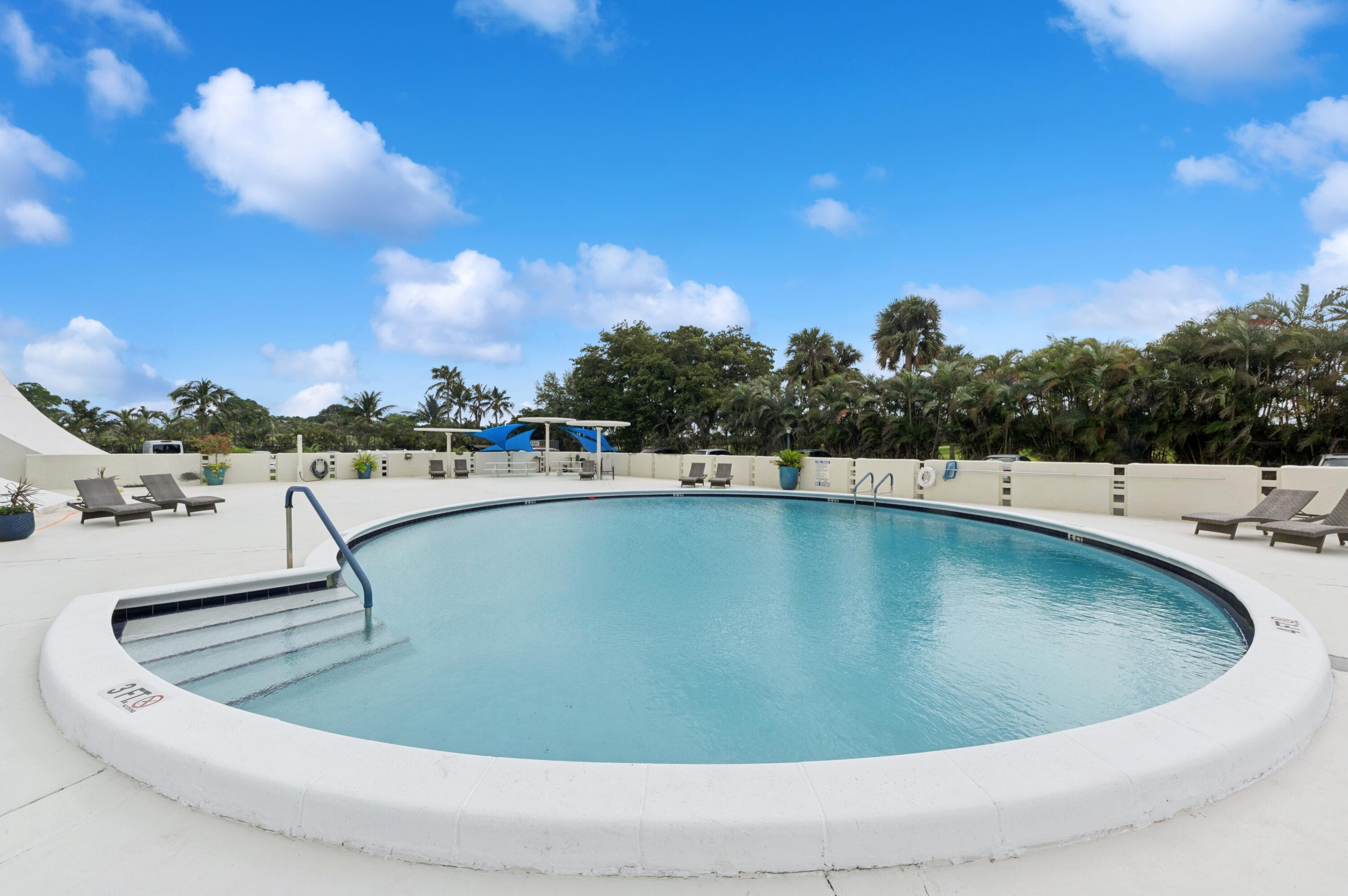 LANDS OF THE PRESIDENT COND 2 PT OF TR A OF PL 1, - Residential