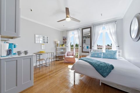 235 Sunrise Avenue 3013 Palm Beach FL 33480