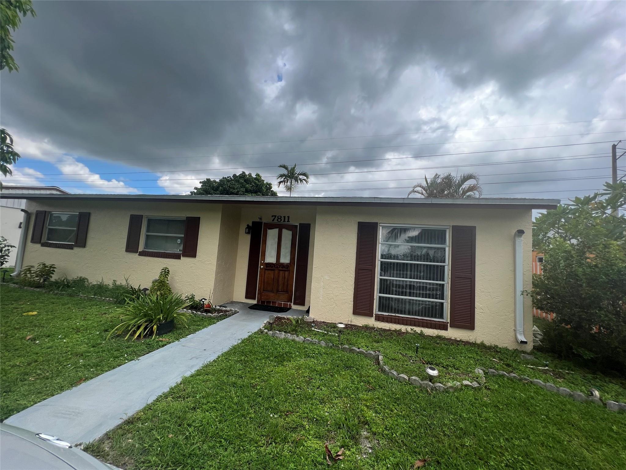 Oriole-Margate Sec 5 84-2 - Residential