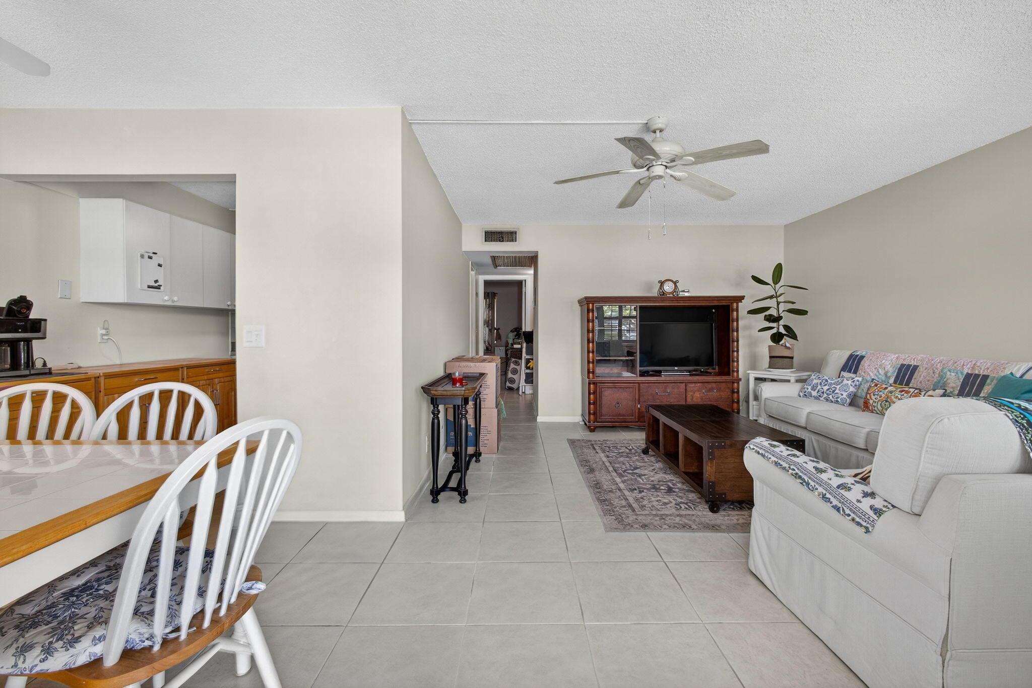 23 Dorchester B