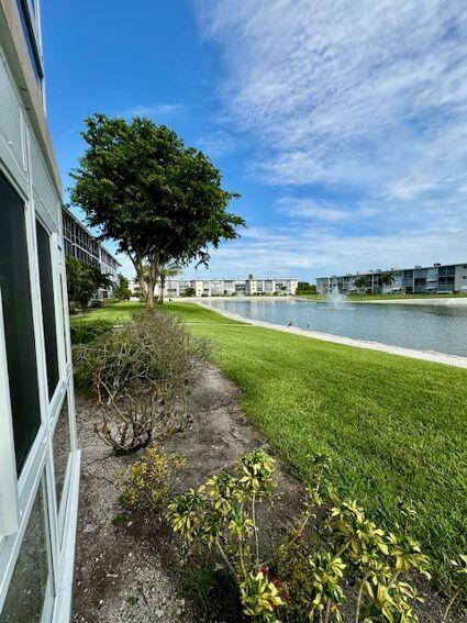 LAKE CLARKE GARDENS CONDO 12 - Residential