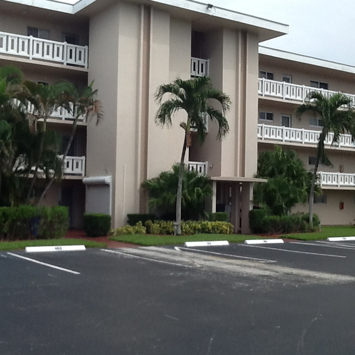 LAKE CLARKE GARDENS CONDO 12 - Residential
