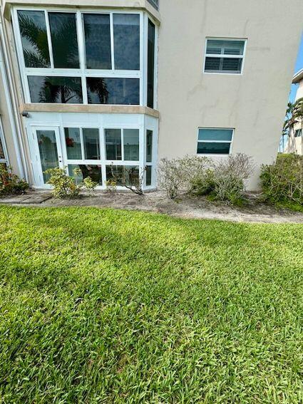 LAKE CLARKE GARDENS CONDO 12 - Residential