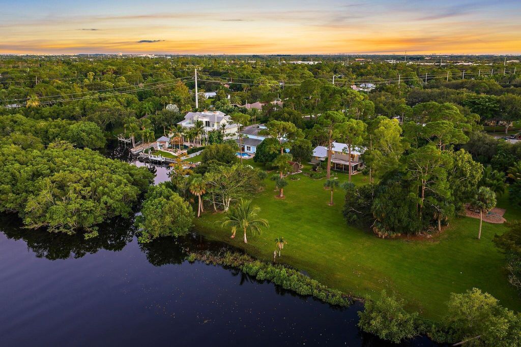 Photo of 6035 N 180th St Street N, Jupiter, FL 33458 (MLS # B26028648)