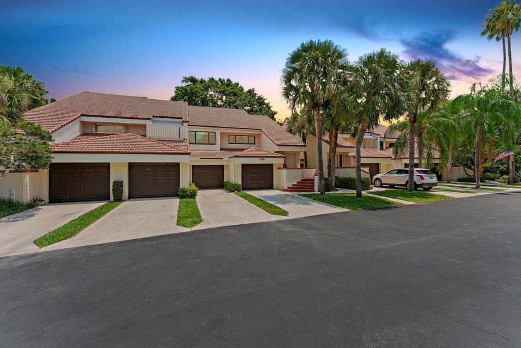 Photo of 104 Sea Oats Drive #D, Juno Beach, FL 33408 (MLS # R10987313)