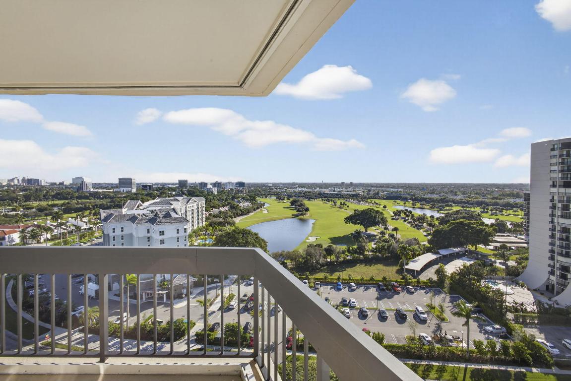 LANDS OF THE PRESIDENT CONDO 3 - Residential