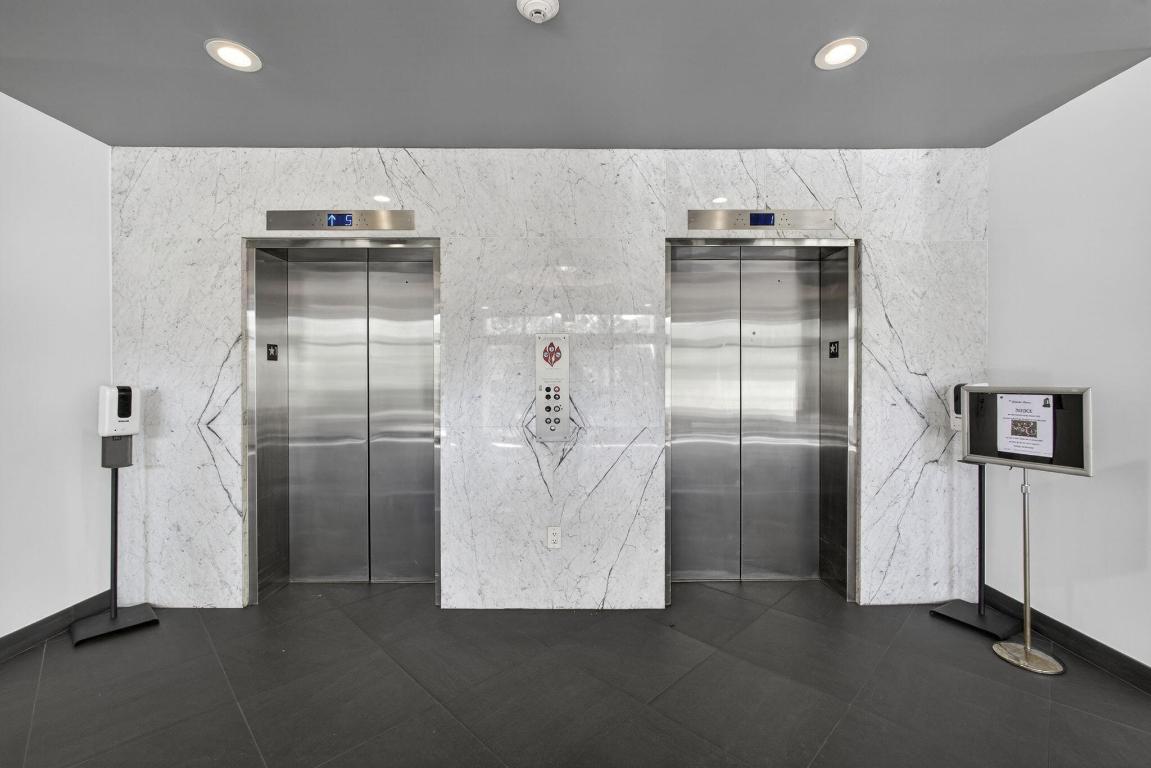 LANDS OF THE PRESIDENT CONDO 3 - Residential