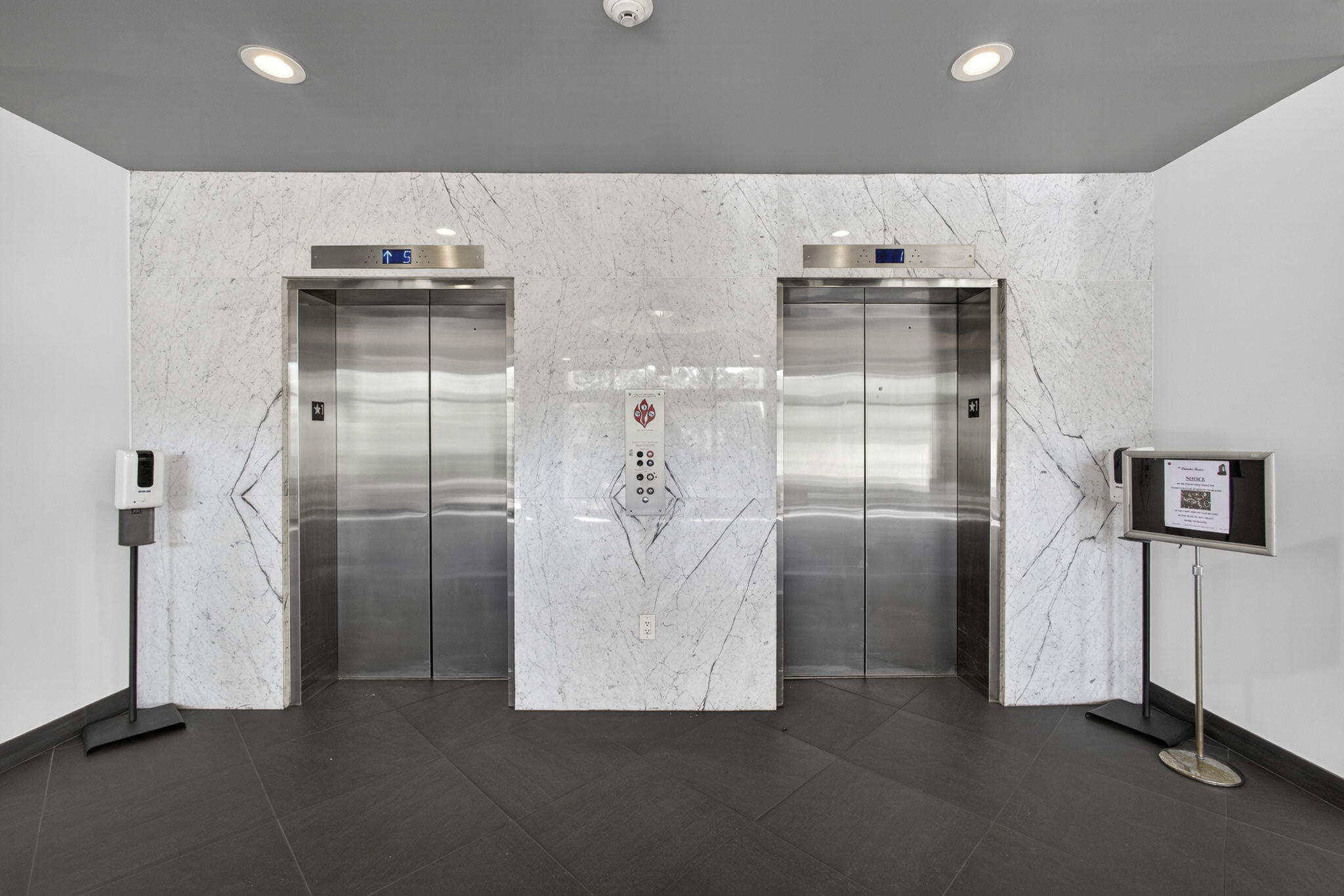 LANDS OF THE PRESIDENT CONDO 3 - Residential