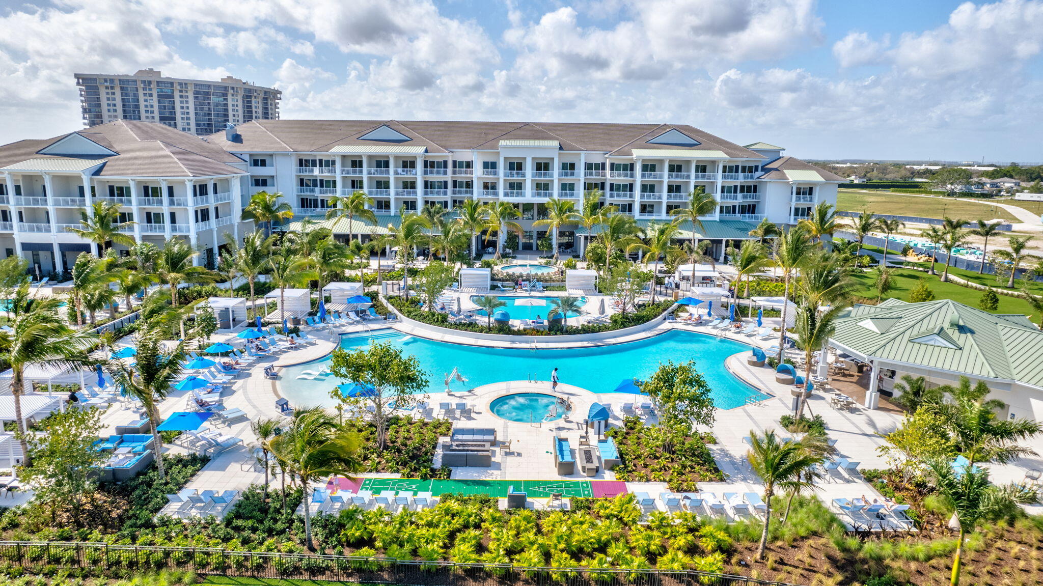 LANDS OF THE PRESIDENT CONDO 3 - Residential