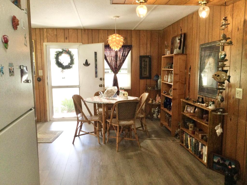 Spanish Lakes Leasehold Estates - Residential