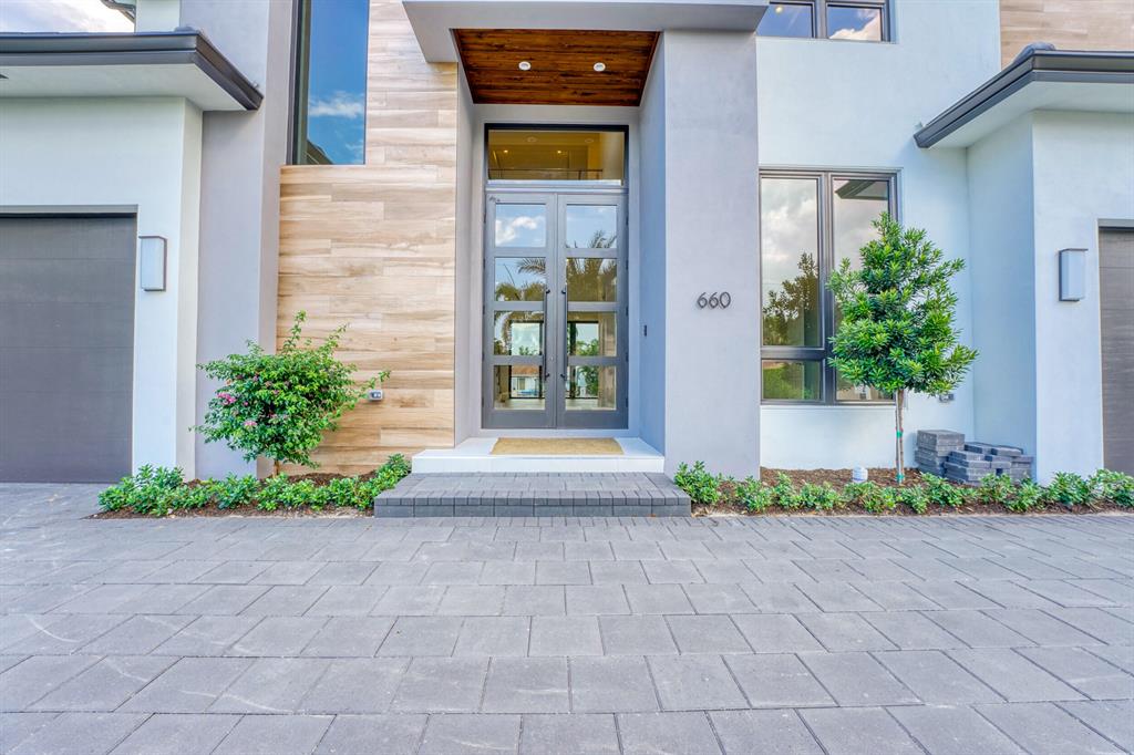 BLUE INLET - Residential