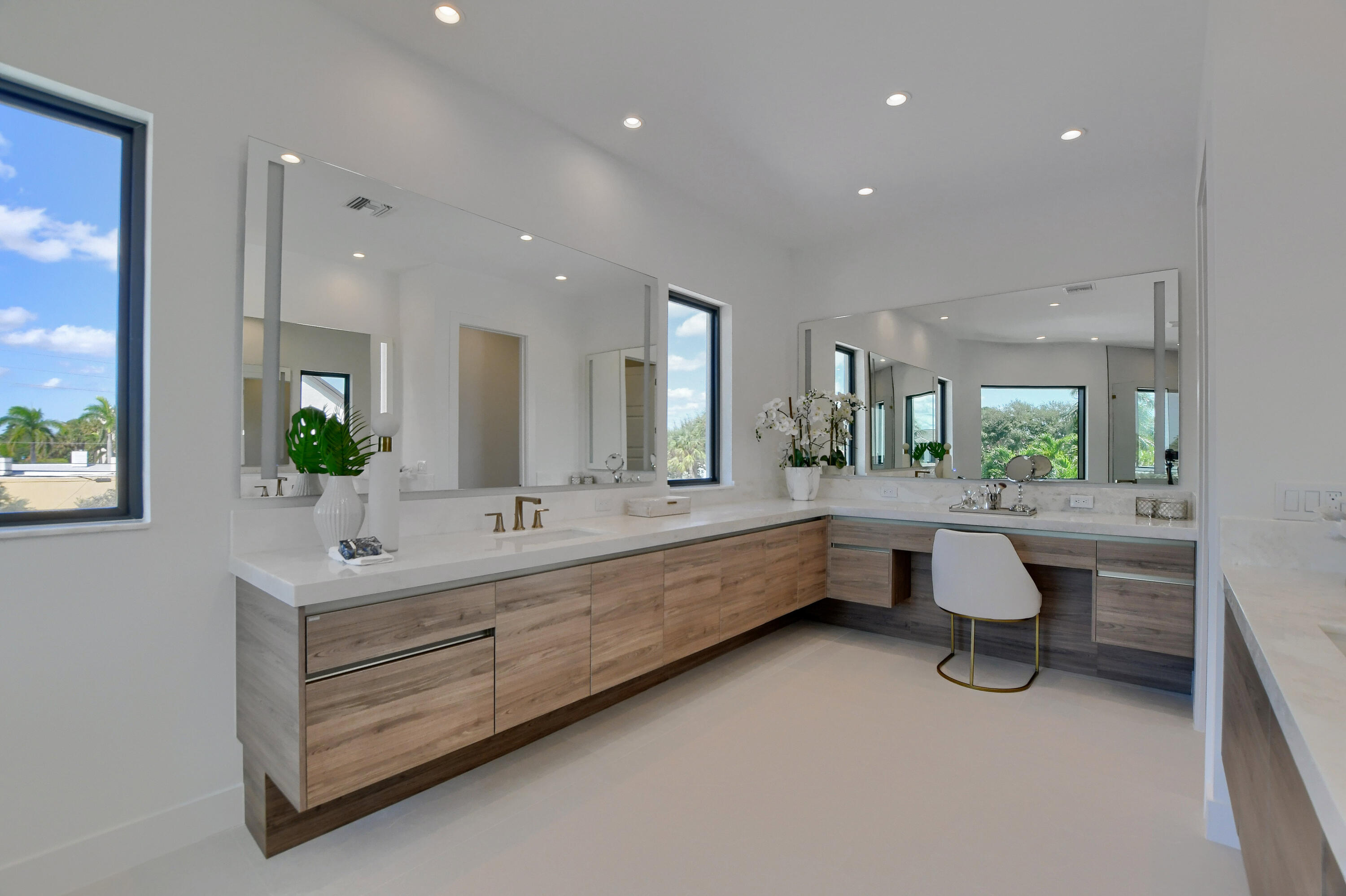 BLUE INLET - Residential