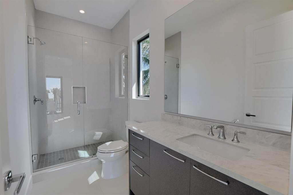 BLUE INLET - Residential