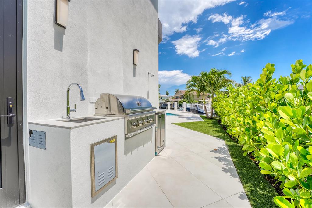 BLUE INLET - Residential