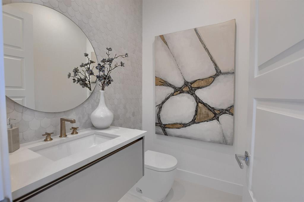 BLUE INLET - Residential