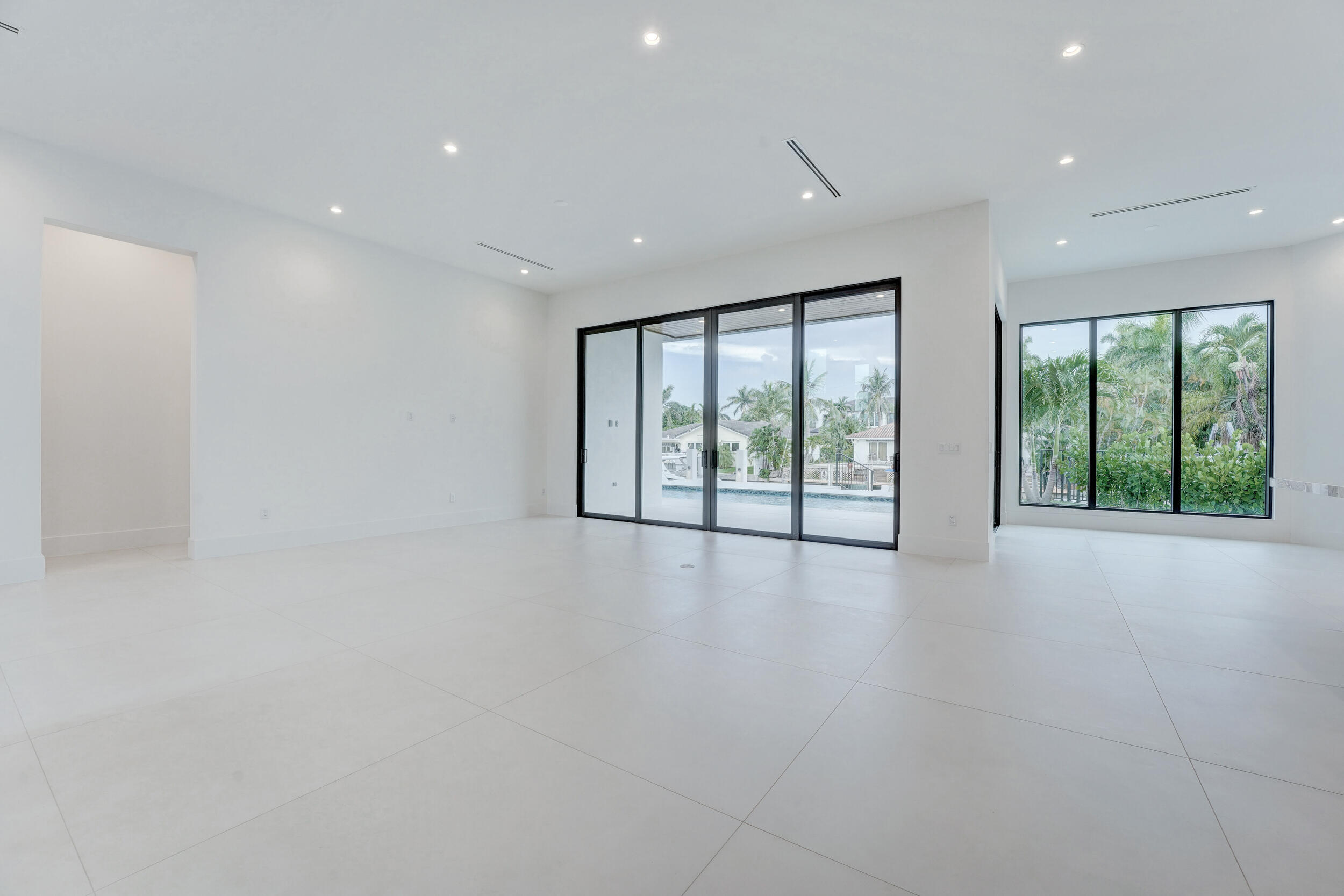 BLUE INLET - Residential