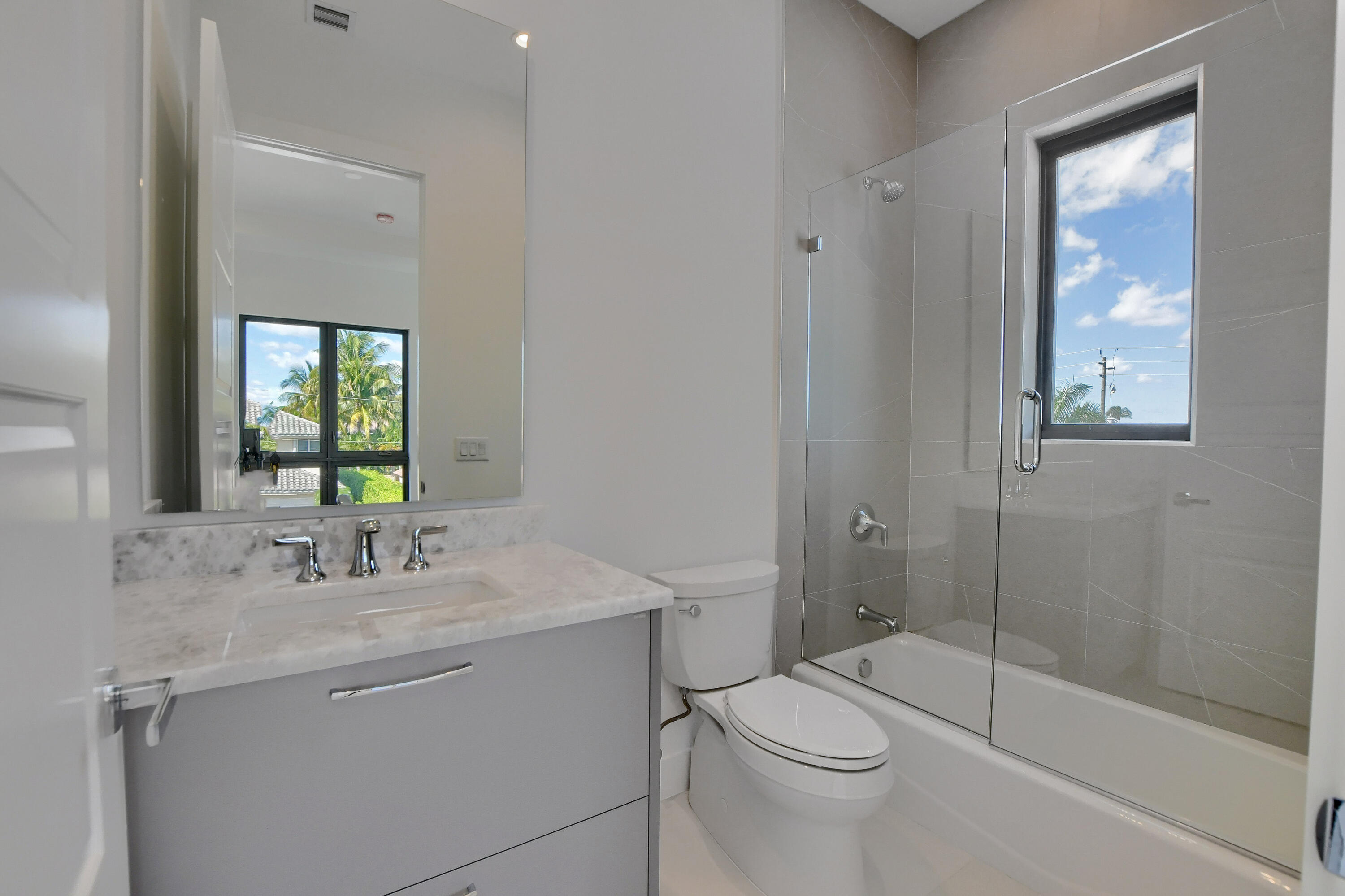 BLUE INLET - Residential