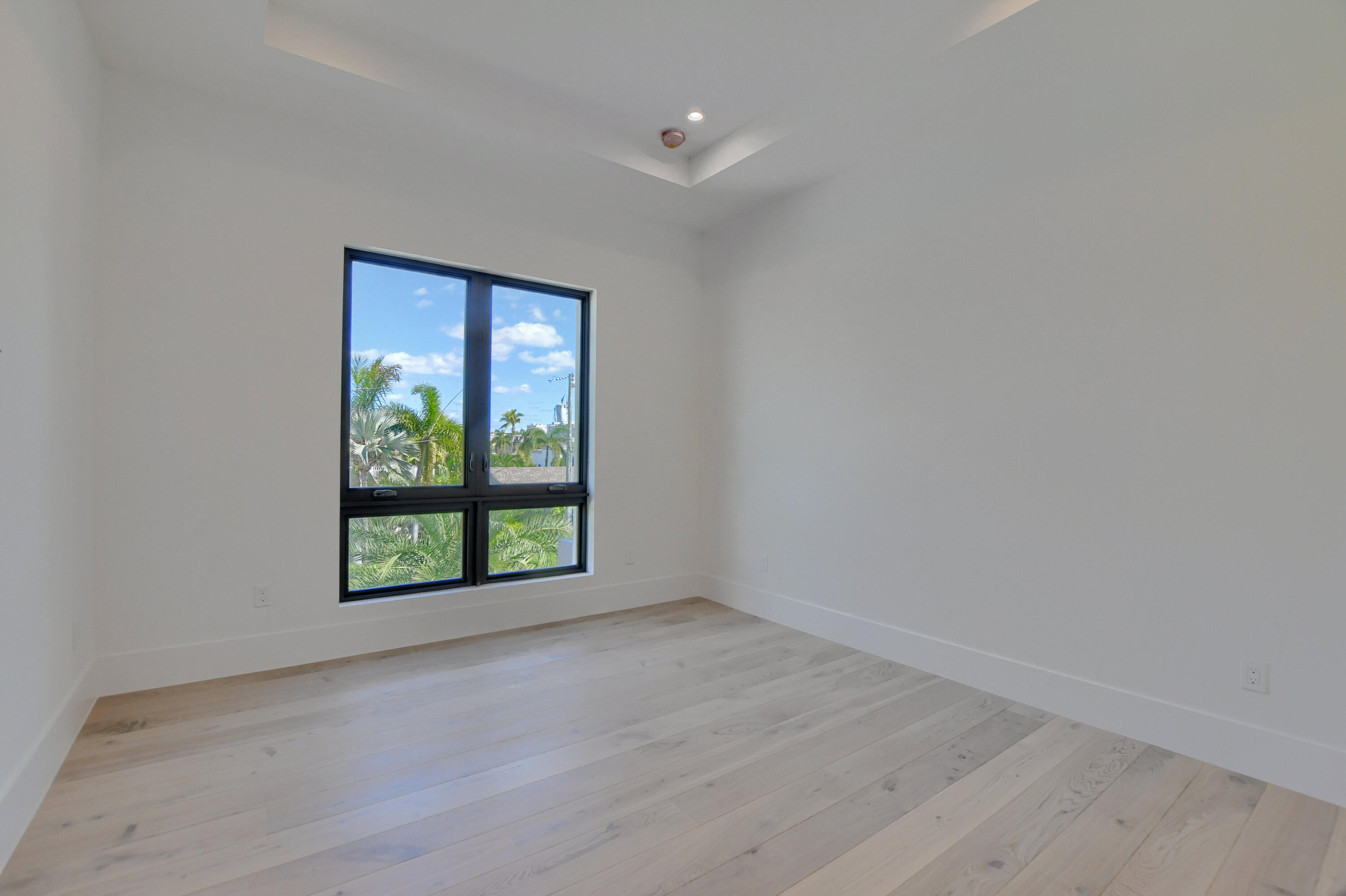 BLUE INLET - Residential