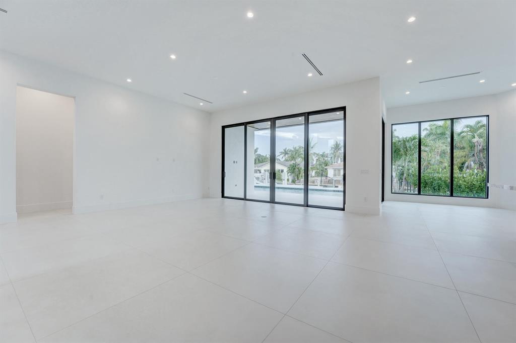 BLUE INLET - Residential